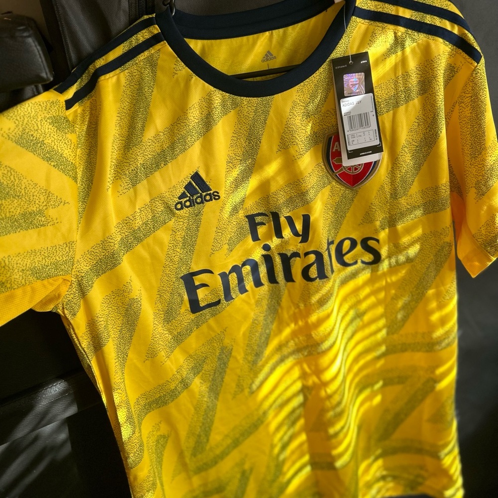 Adidas Fly Emirates Soccer jersey